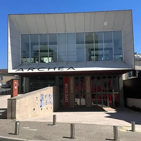 Atypical Cdg / Paris / Parc Expo / Astérix *